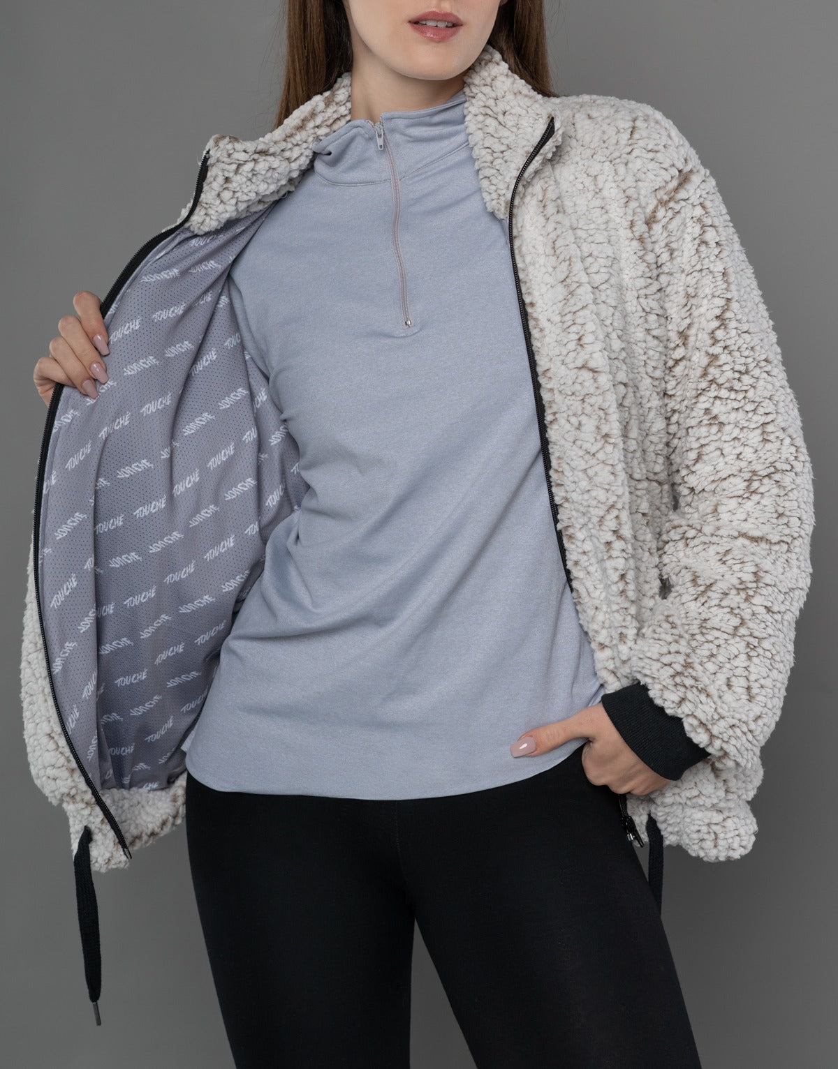 FLUFFY JACKET SILVER