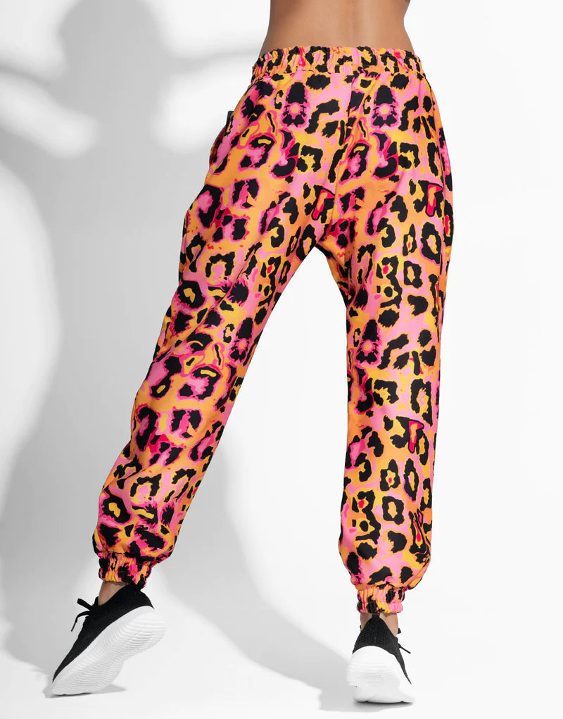 FUCSIA CHEETAH JOGGER