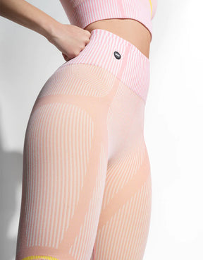 SPACE PINK SEAMLESS